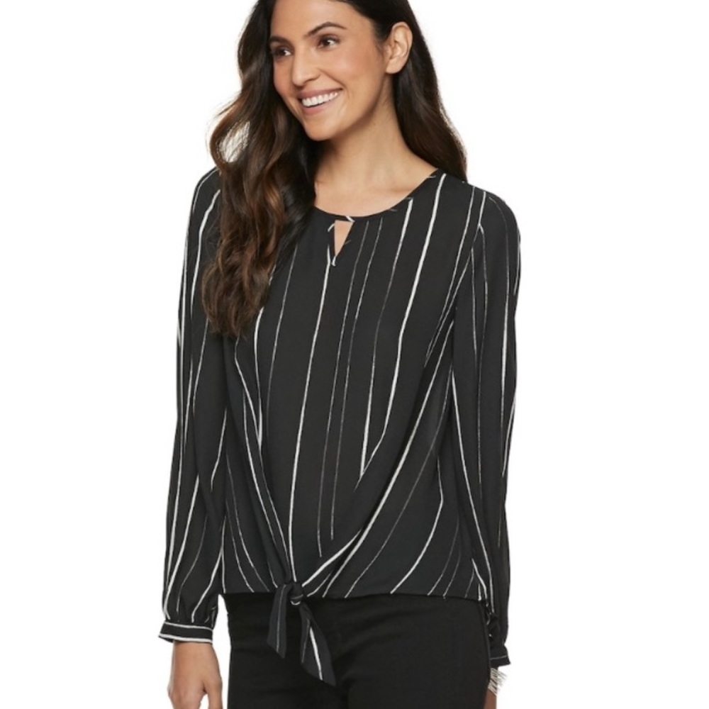 Women’s Apt. 9 Keyhole top ( black/pinstripe)
